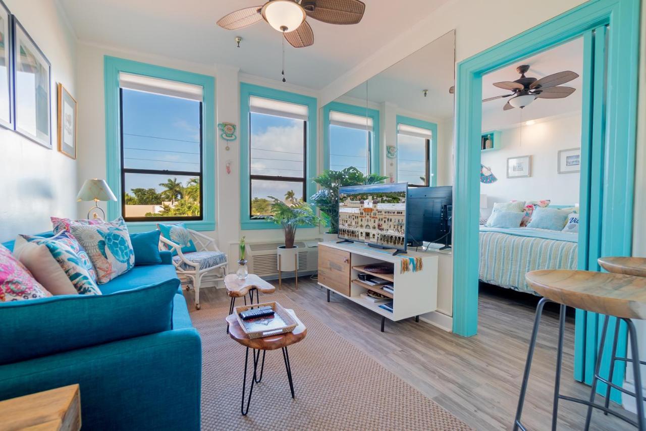 Palm Beach Island Condominiums Bagian luar foto