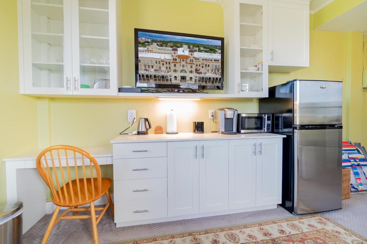 Palm Beach Island Condominiums Bagian luar foto