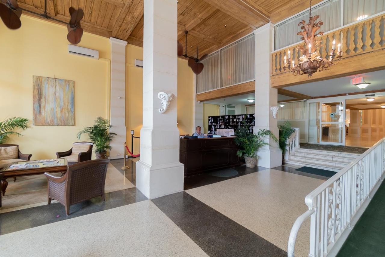 Palm Beach Island Condominiums Bagian luar foto